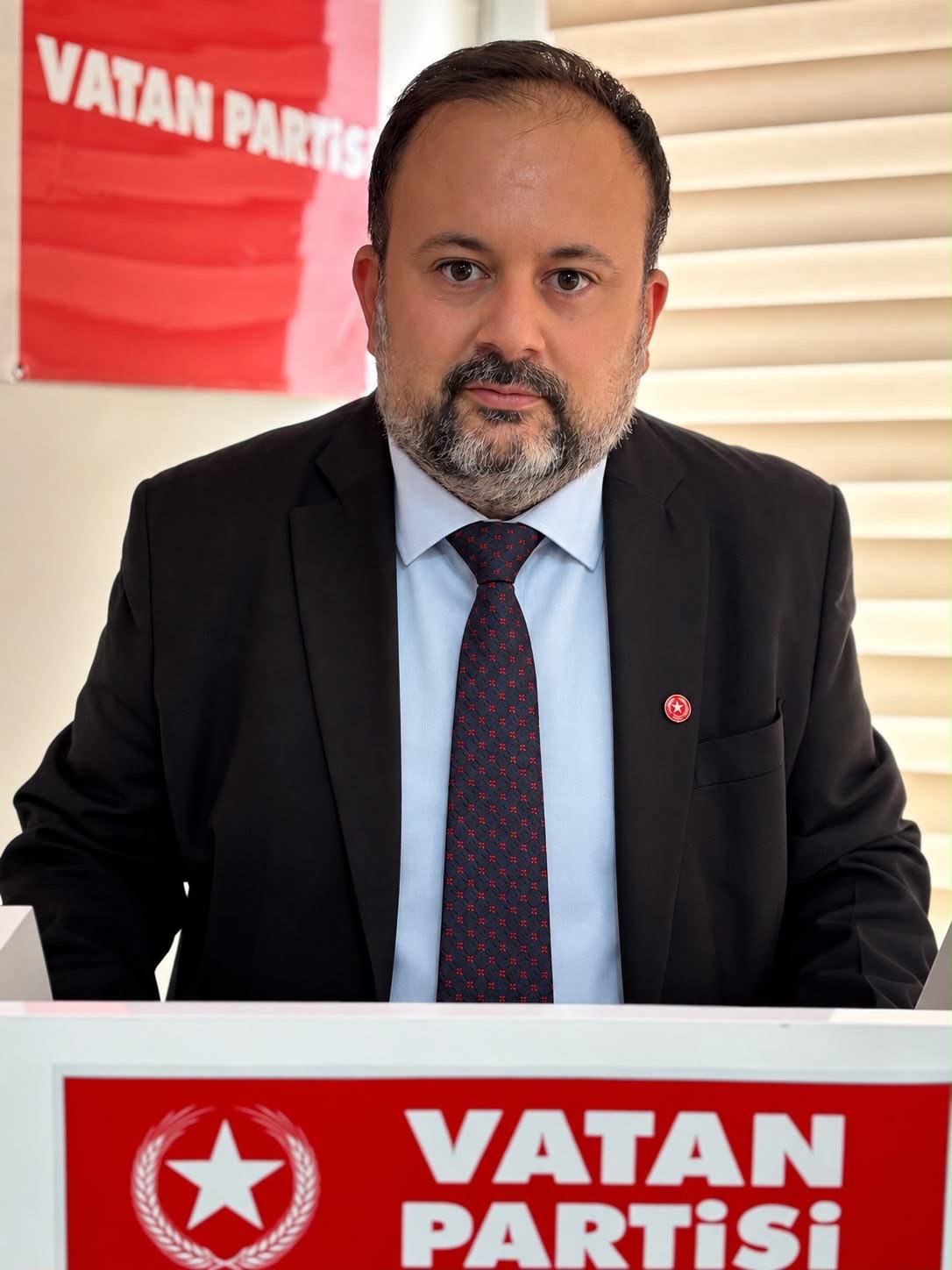 Geçerli görselin alternatif metni yok. Dosya adı: vatan.jpg