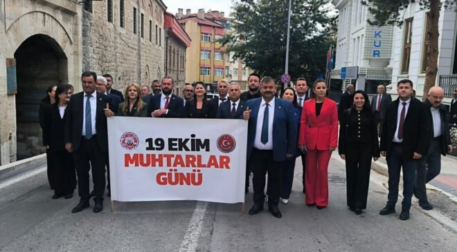 Muhtarlar günlerini kutladı