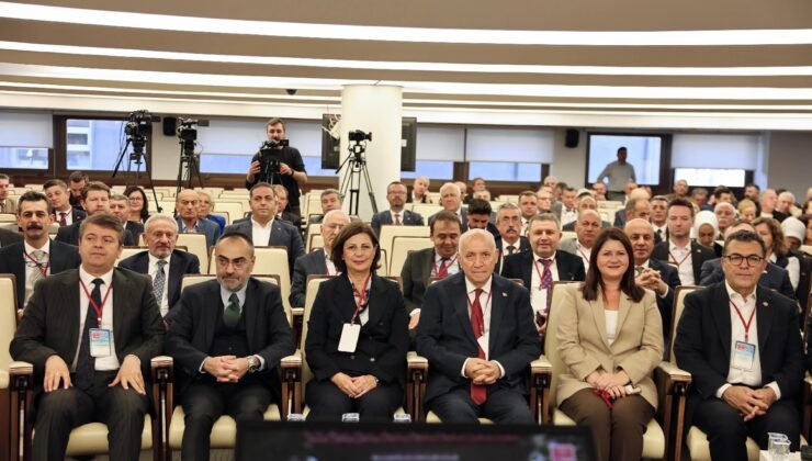 Gencan TBB Meclis toplantısında