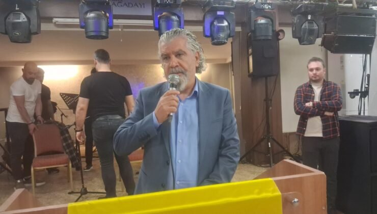 Eğitim Sen’den sorunların gölgesinde kutlama