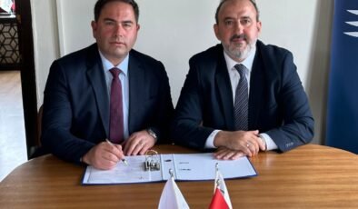 ‘Dijitalleşme Eğitim Programı’nda imzalar atıldı