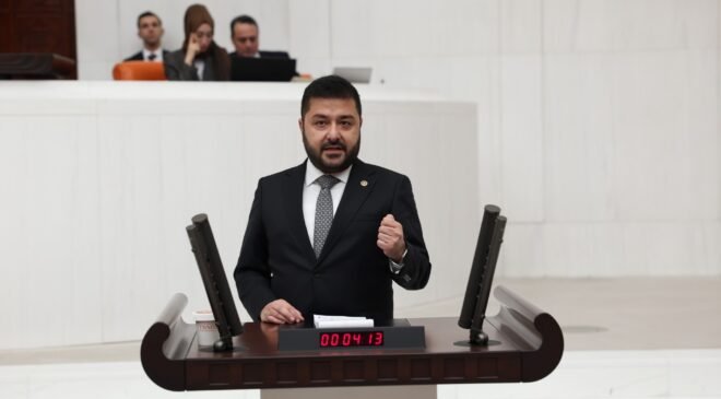  ‘Cumhuriyet, yolumuzu aydınlatıyor’