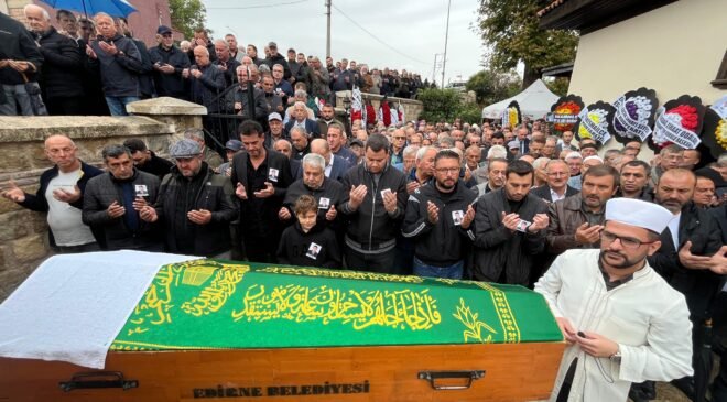 Yorulmaz son yolculuğuna uğurlandı