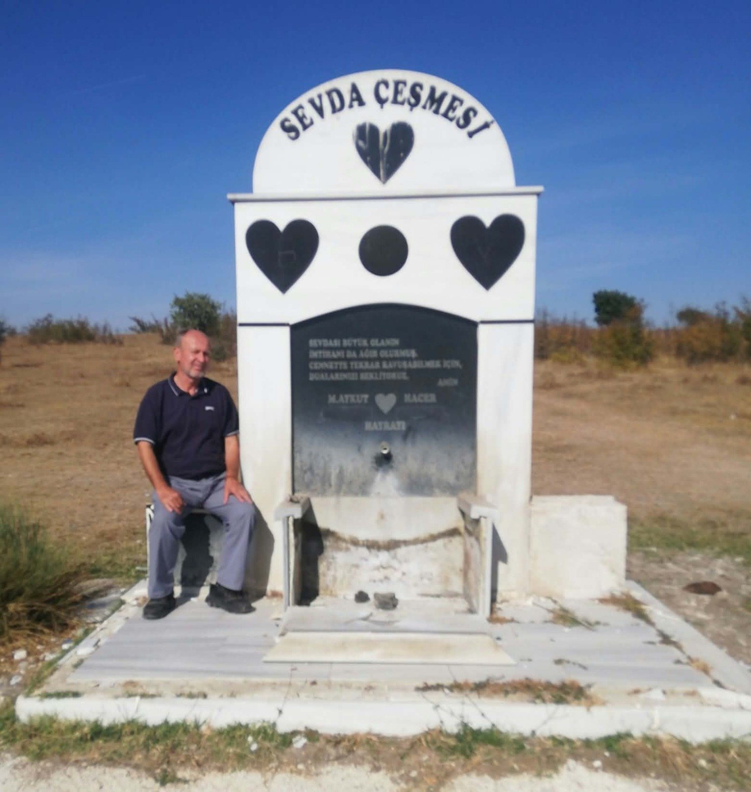 Geçerli görselin alternatif metni yok. Dosya adı: cesme.jpg