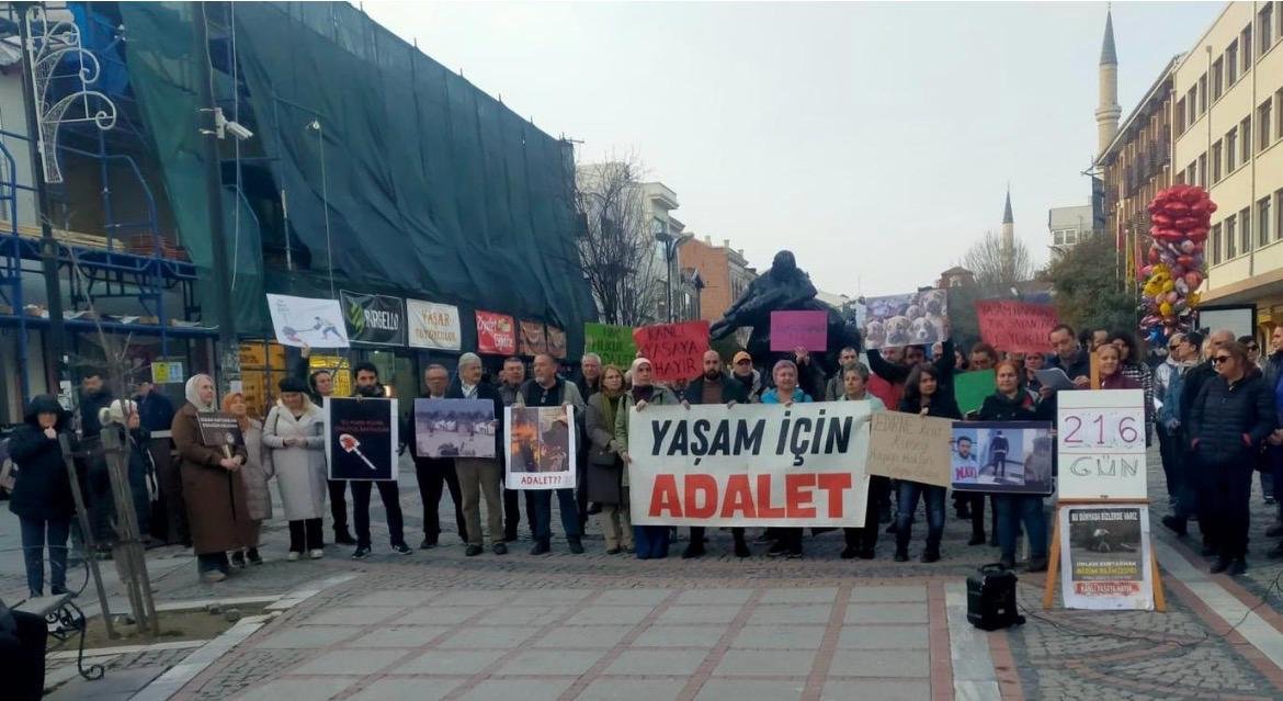 Geçerli görselin alternatif metni yok. Dosya adı: ekk-hayvan.jpg