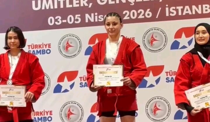 İzel dünya arenasında!