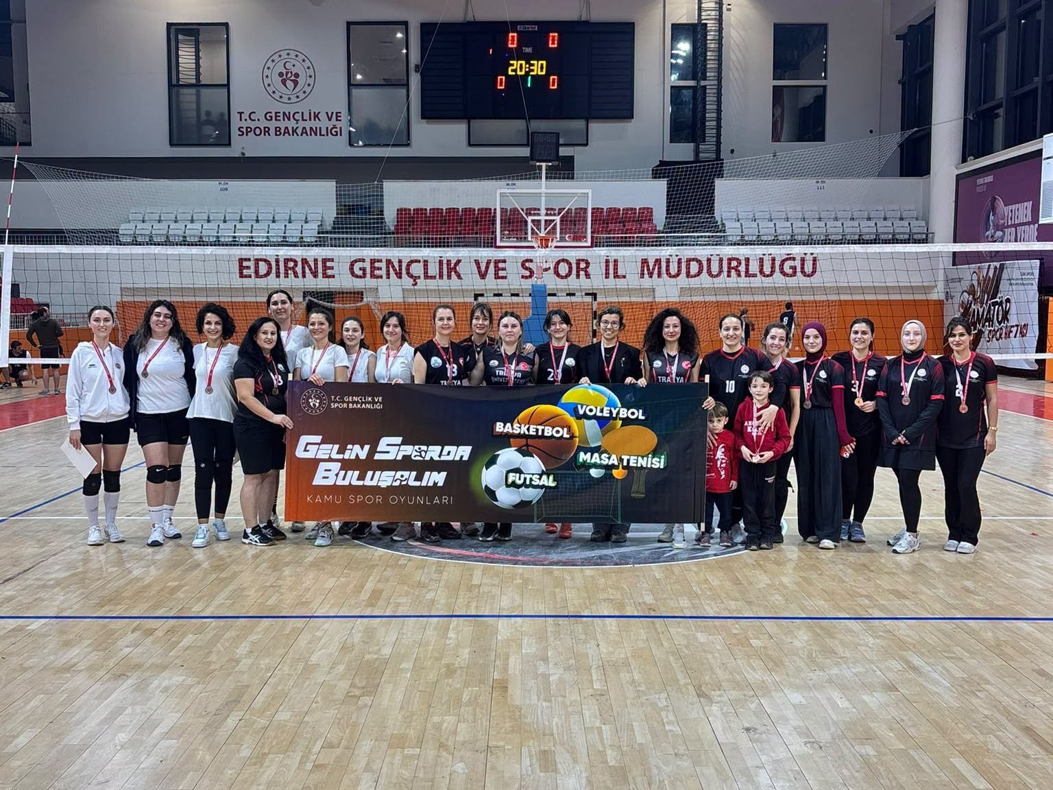 Geçerli görselin alternatif metni yok. Dosya adı: kamu-spor1.jpg