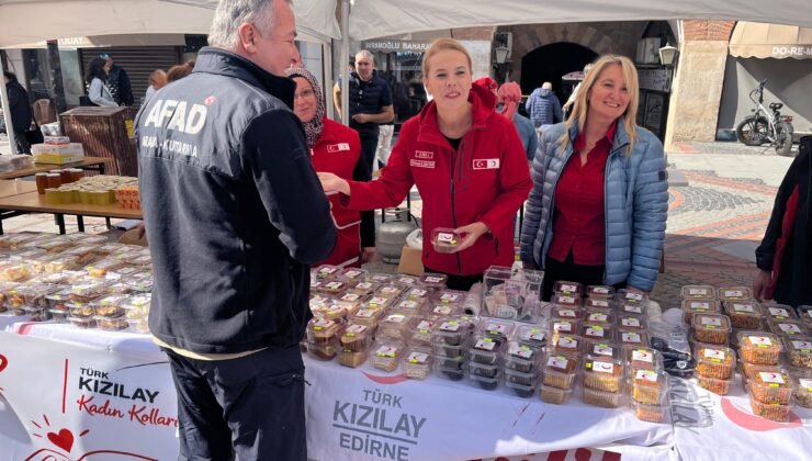 Kızılay’dan aşevi için kermes