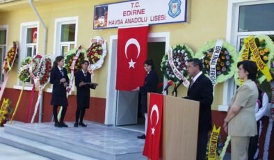 Kendi gitti adı kaldı