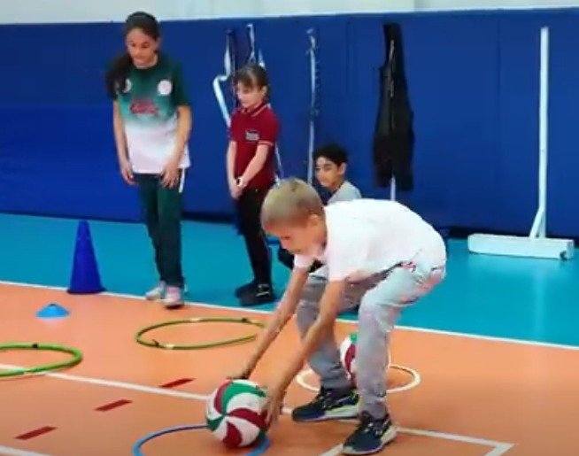 Geçerli görselin alternatif metni yok. Dosya adı: sporcu-egitim.jpg