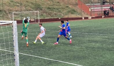Şükrüpaşa Spor U16-U17 haftayı 1 puanla kapadı