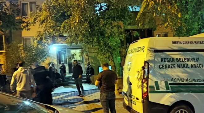 TIR şoförü evinde ölü bulundu