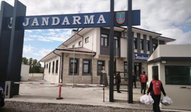Vakıflar’dan emniyet mensuplarına kumanya