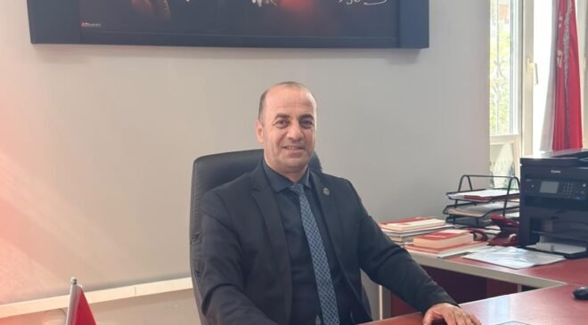 Çocuğumuza da öğretmenimize de sahip çıkalım!